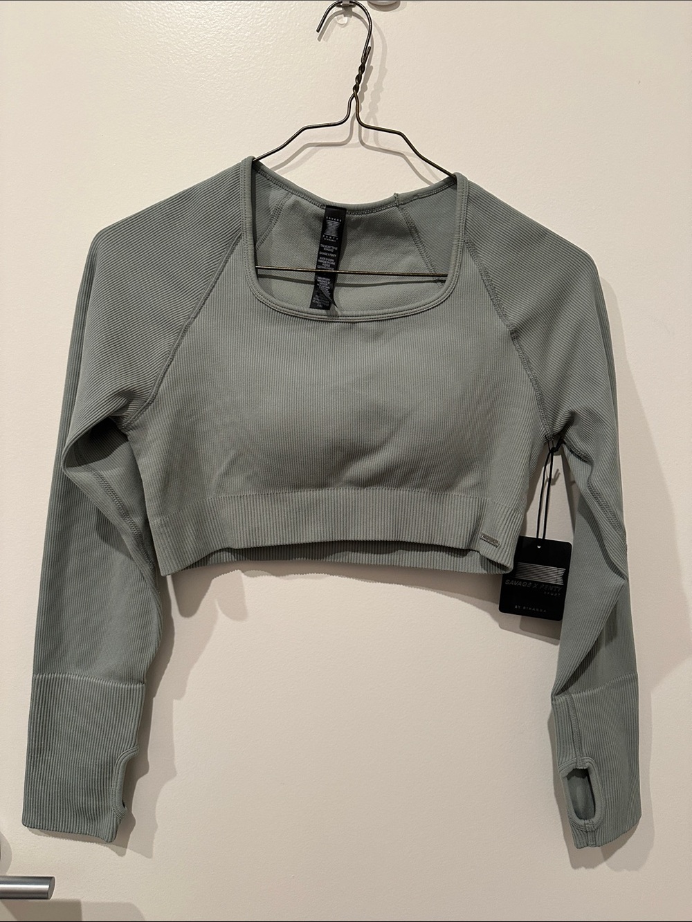 NWT SAVAGE X FENTY SPORT LONG SLEEVE Crop Top Ribbed Seamless Green 1X